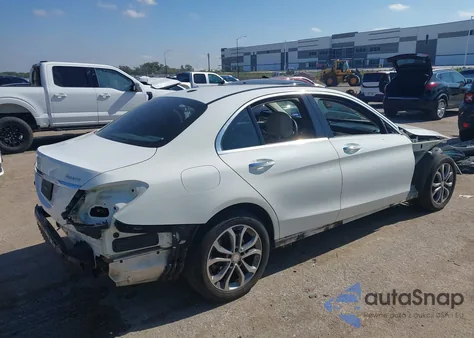 2015 Mercedes-Benz C 300 4Matic from USA, damaged, VIN 55SWF4KB3FU018564